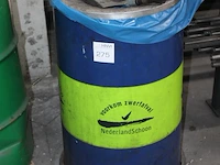 Vlamdovende prullenbak. hoogte 82 cm. - afbeelding 2 van  2