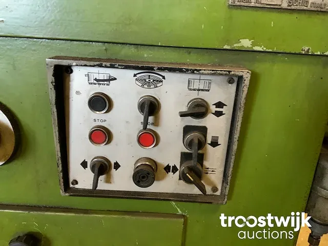 Vliegwielslijpmachine - afbeelding 6 van  9