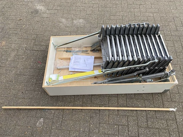 Vlizo trap - afbeelding 2 van  2