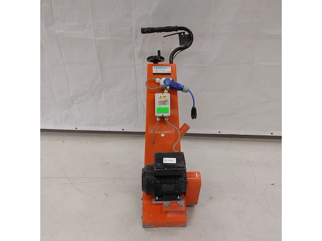 Vloerfreesmachine 230v trelawny, tfp200 230v, bouwjaar 2019 - afbeelding 3 van  8