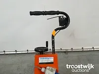 Vloerfreesmachine - afbeelding 4 van  8