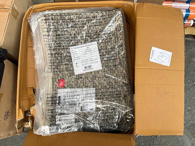 Vloerkleed (8x) - afbeelding 2 van  6