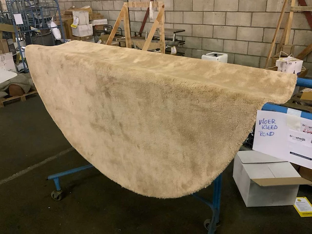 Vloerkleed rond 180cm - afbeelding 2 van  3