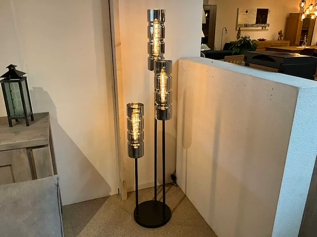 Vloerlamp 3l - afbeelding 2 van  5