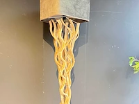Vloerlamp met voet van lianen - afbeelding 3 van  5