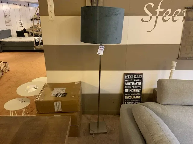 Vloerlamp - afbeelding 1 van  3