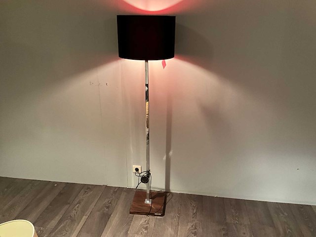 Vloerlamp - afbeelding 1 van  6