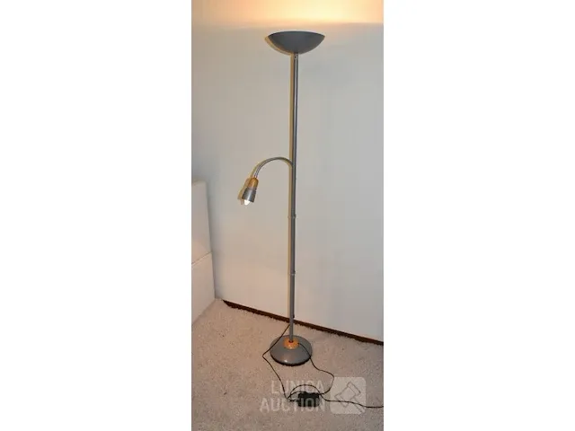 Vloerlampen - afbeelding 7 van  7
