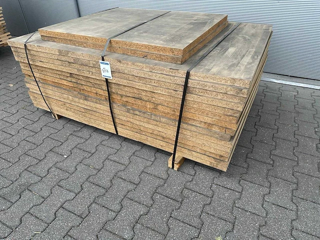 Vloerplaat (17x) - afbeelding 1 van  4