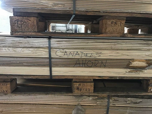 Vloerplanken canadees ahorn (96x) - afbeelding 3 van  4