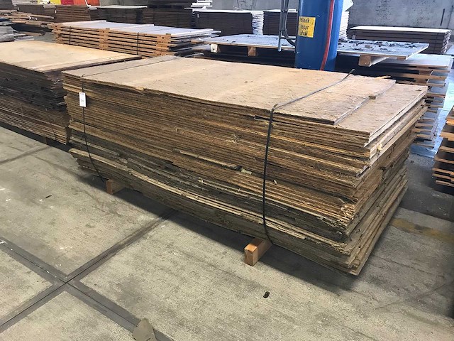 Vloerplaten gebruikt osb (40x) - afbeelding 2 van  2