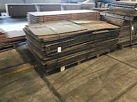 Vloerplaten gebruikt spaanplaat - afbeelding 1 van  2