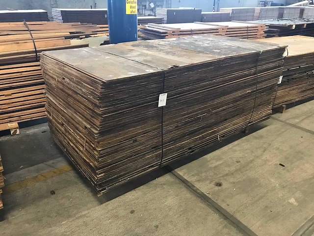 Vloerplaten gebruikt underlayment (47x) - afbeelding 1 van  2