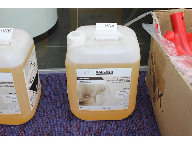 Vloerreiniger karcher rm750 can 10l - afbeelding 1 van  2