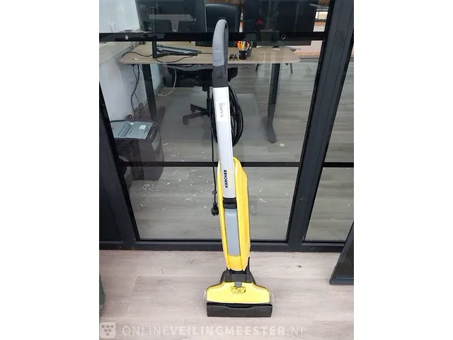 Vloerreiniger karcher - afbeelding 2 van  7