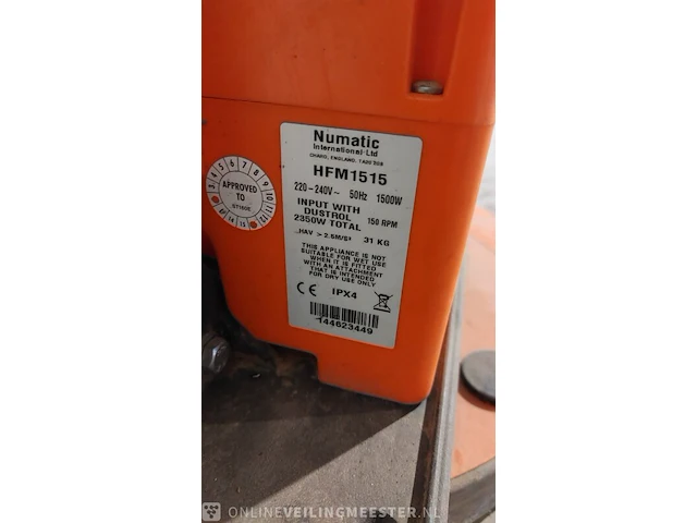 Vloerreiniger/schuurmachine - 450mm - 230v numatic, hfm 1515, bouwjaar 2014 - afbeelding 9 van  9
