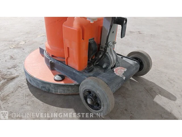 Vloerreiniger/schuurmachine - 450mm - 230v numatic, hfm 1515, bouwjaar 2018 - afbeelding 6 van  9