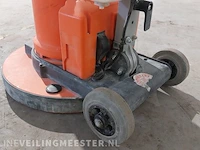 Vloerreiniger/schuurmachine - 450mm - 230v numatic, hfm 1515, bouwjaar 2018 - afbeelding 6 van  9