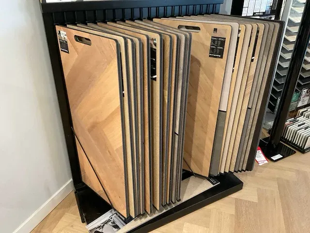 Vloerstalen + displays - afbeelding 5 van  11