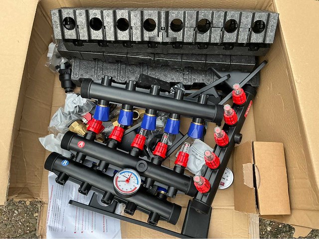 Vloerverwarming materieel & toebehoren - afbeelding 1 van  12