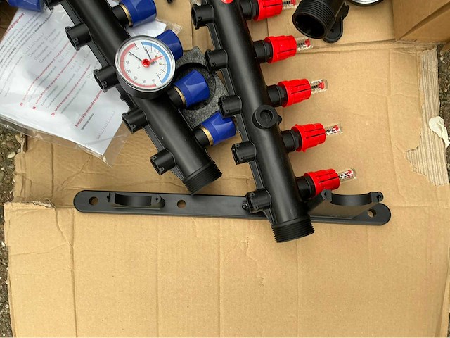 Vloerverwarming materieel & toebehoren - afbeelding 7 van  12