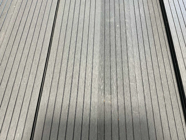 Vlonderplank composiet massief 420x25x2,2 cm antraciet (15x) - afbeelding 4 van  8