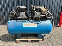 Vlt zuigercompressor 1000 liter tank - afbeelding 6 van  13