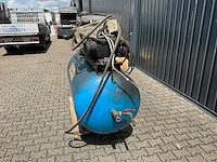Vlt zuigercompressor 1000 liter tank - afbeelding 8 van  13