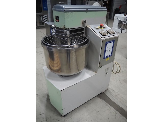 Vmi - afbeelding 1 van  9