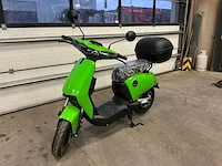 Vmoto - cux - e-scooter - afbeelding 2 van  14