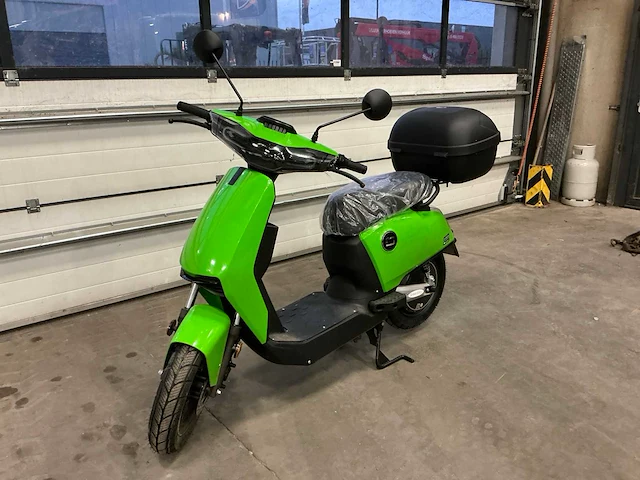 Vmoto - cux - e-scooter - afbeelding 2 van  14