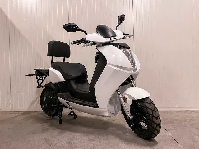 Vmoto - vt120ld - elektrische bezorgscooter - afbeelding 1 van  22
