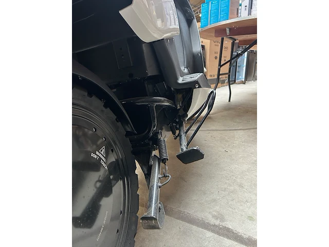 Vmoto elektrische scooter 45 km p/u wit - afbeelding 4 van  13