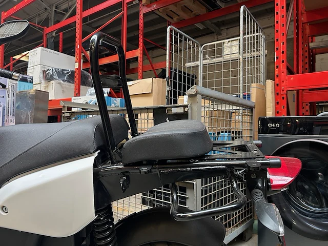 Vmoto elektrische scooter 45 km p/u wit - afbeelding 10 van  13