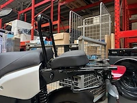 Vmoto elektrische scooter 45 km p/u wit - afbeelding 10 van  13