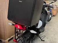Vmoto vt120ld elektrische scooter, wit - afbeelding 13 van  18