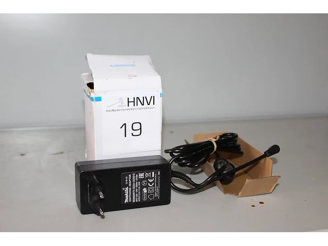 Voeding voor makita type se00000679. - afbeelding 1 van  2