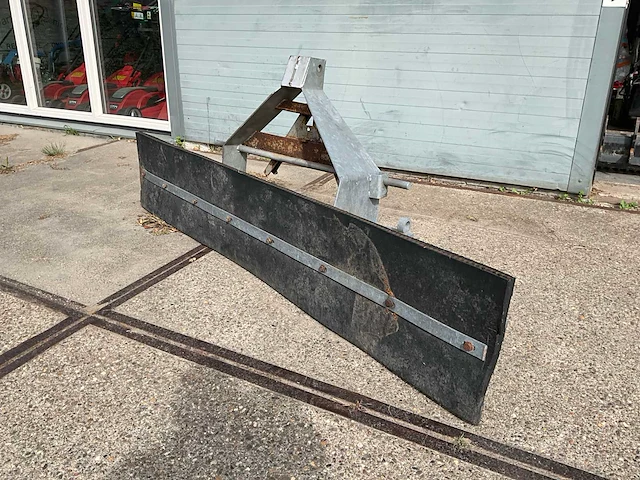 Voerschuif 220 cm - afbeelding 1 van  6