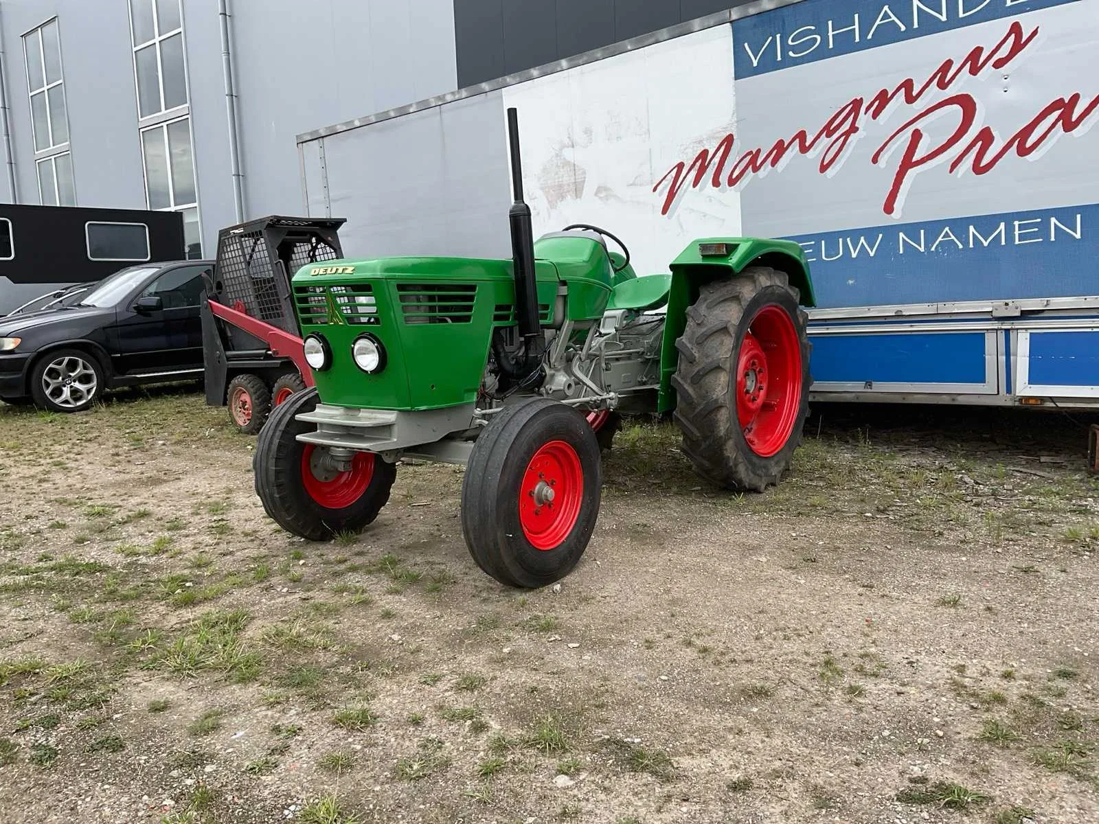 Voertuigen, machines, gereedschappen en diversen