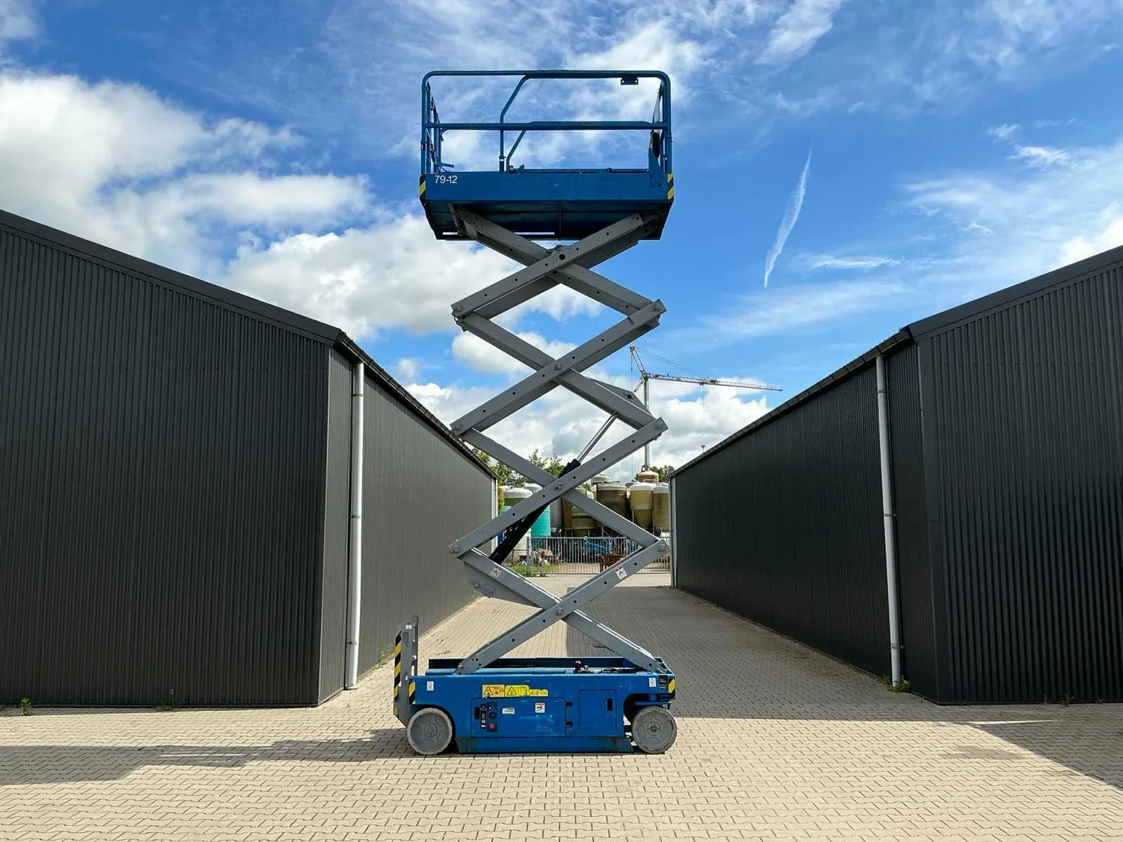 Voertuigen, staalconstructies, loodsen, garages, luxe buitenkeukens, werkplaatskasten en gereedschappen