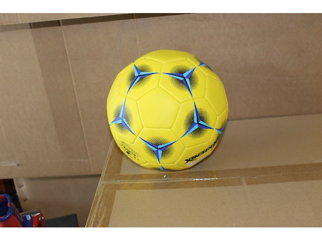 Voetbal geel 1x - afbeelding 2 van  3