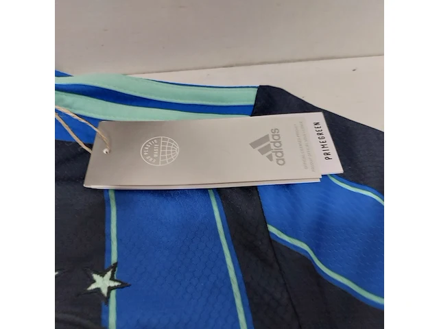 Voetbalshirt " ajax amsterdam " en aanvoerdersband, adidas - afbeelding 13 van  14