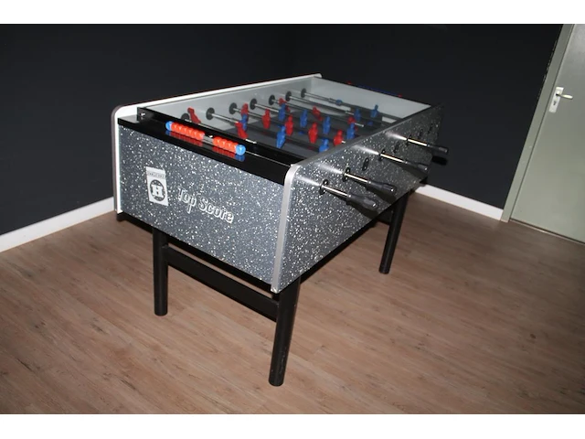 Voetbaltafel topscore. afmeting 142 x 74 x 94 cm. let op! staat op eerste verdieping. - afbeelding 1 van  2