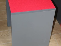 Voetenbankje 40 x 40 x 50cm - afbeelding 2 van  2