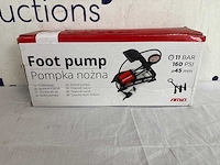 Voetpomp met manometer - dubbele zuiger - 0-11 bar - afbeelding 2 van  2