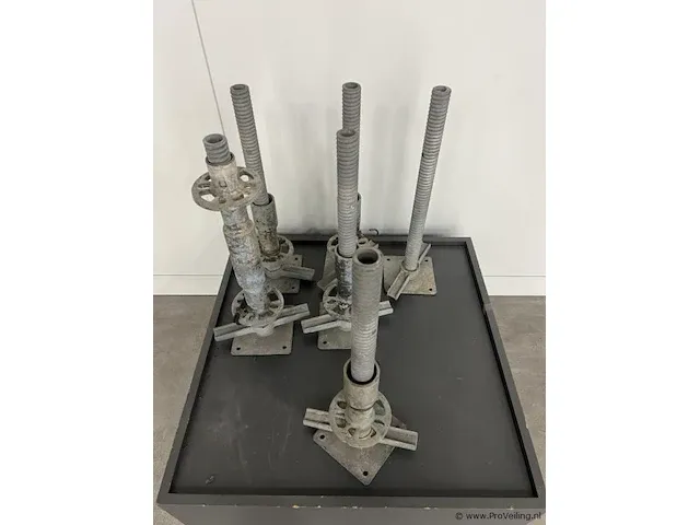 Voetsteun voor steiger - 4 stuks - afbeelding 2 van  3