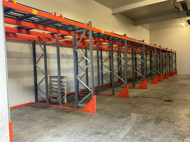 Vogelsang pushbackstelling (20,30x3,30 mtr) - afbeelding 1 van  22