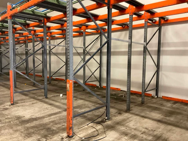 Vogelsang pushbackstelling (20,30x4,20 mtr) - afbeelding 18 van  20