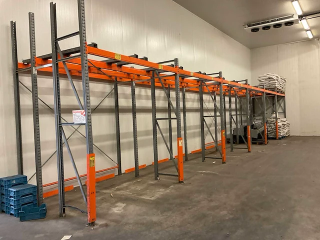 Vogelsang stelling (16,20x2,10 mtr) - afbeelding 1 van  14