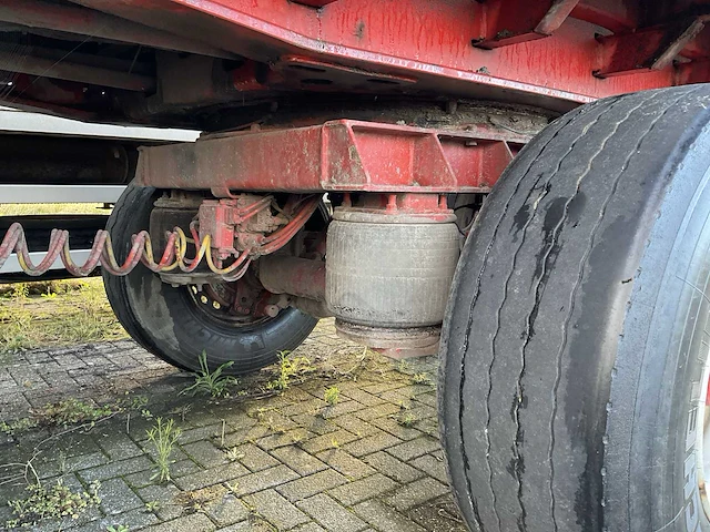 Vogelzang trailer met werkende laad- en loskraan - afbeelding 3 van  26